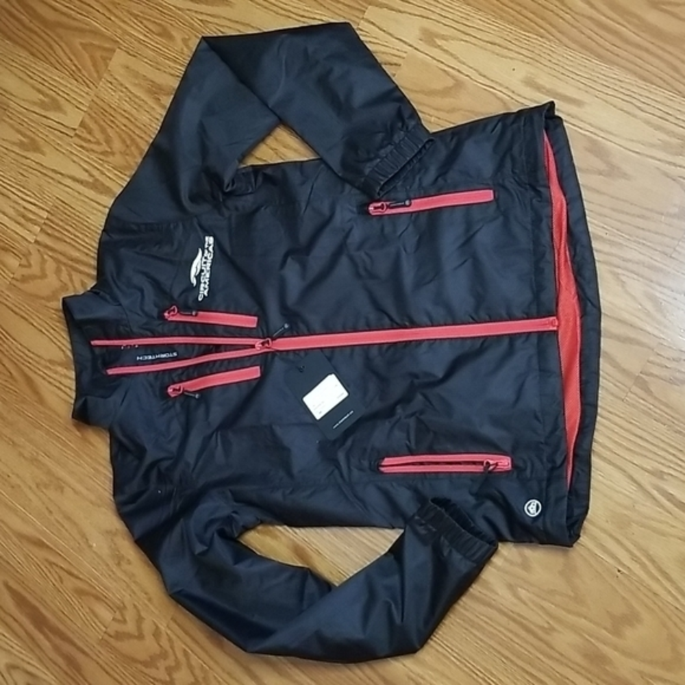 NWT Stormtech windbreaker‎ small